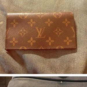 Checkbook wallet